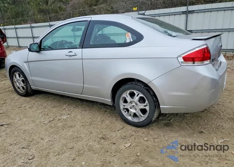 2010 Ford Focus Se z USA, uszkodzony, nr VIN 1FAHP3CN0AW176803